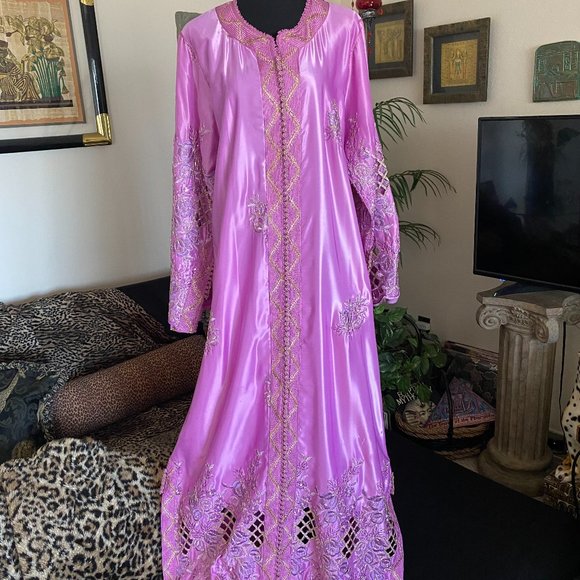 TRADITIONAL WEDDING KAFTAN WITH SCARF/COSPLAY/HALLOWEEN - Picture 1 of 10